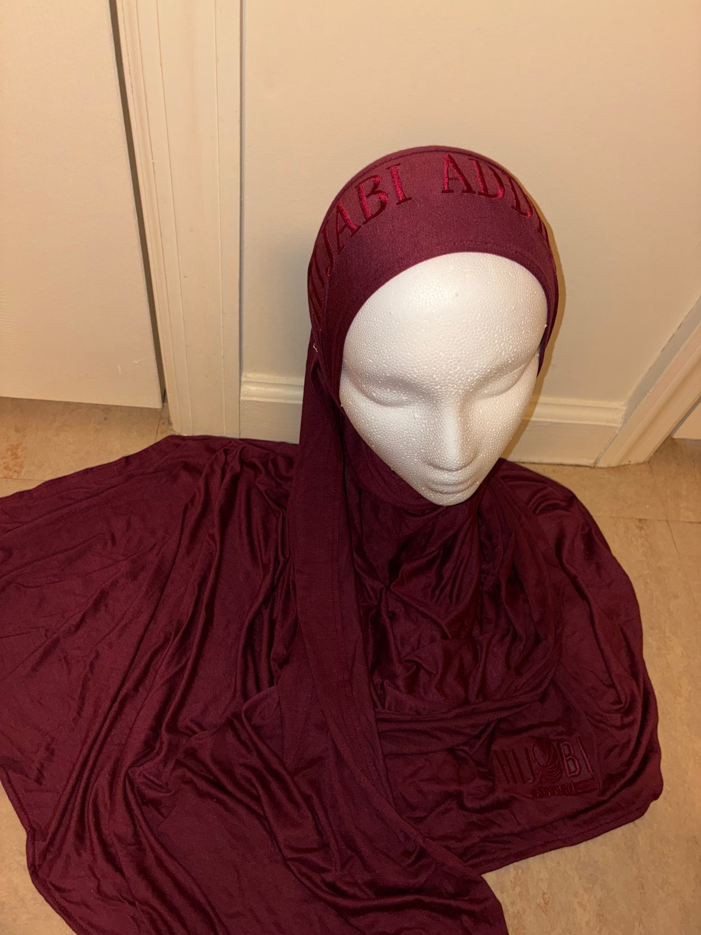 Premium Stitched Hijabs 🧕🏼