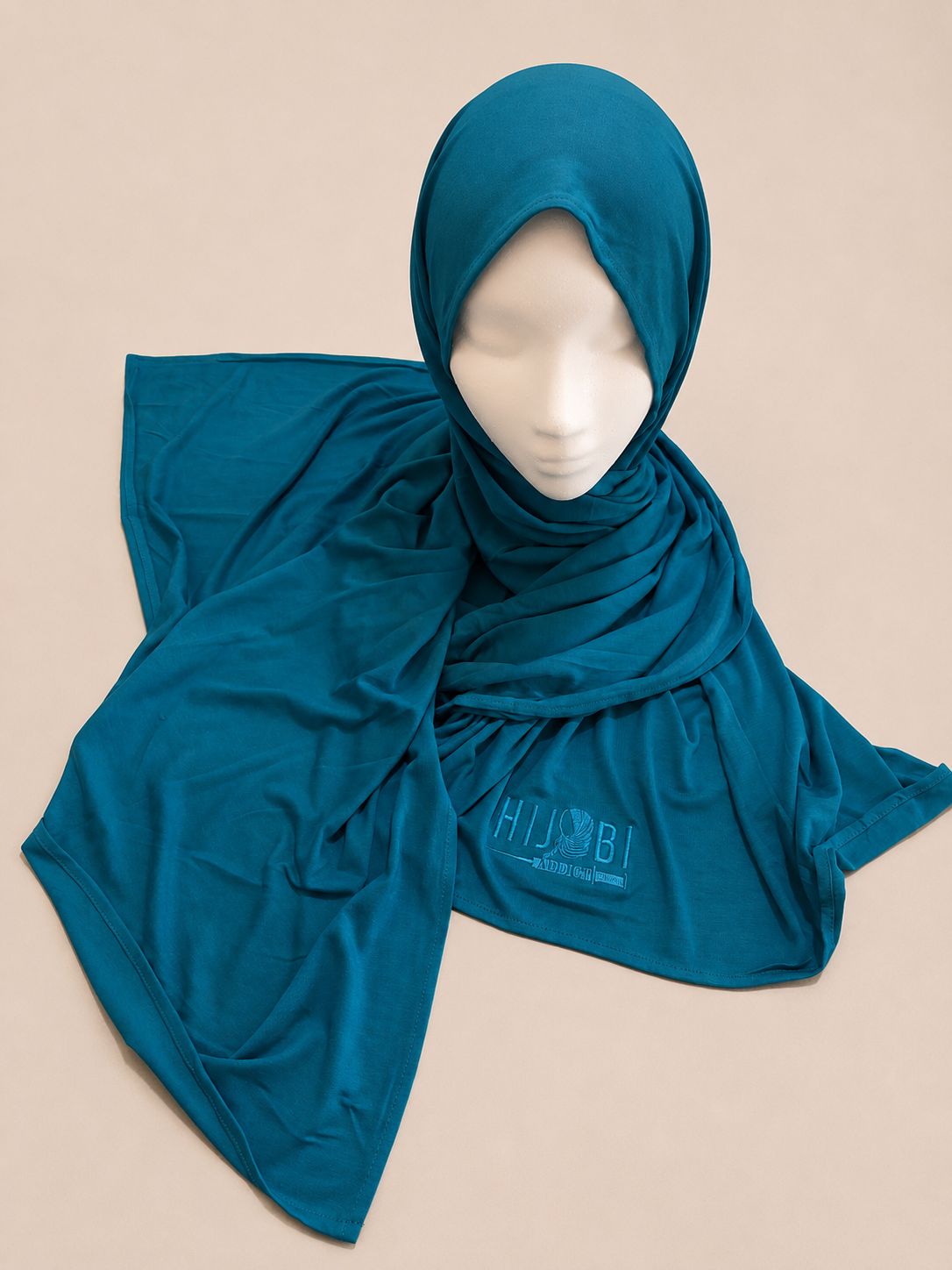Premium Stitched Hijabs 🧕🏼