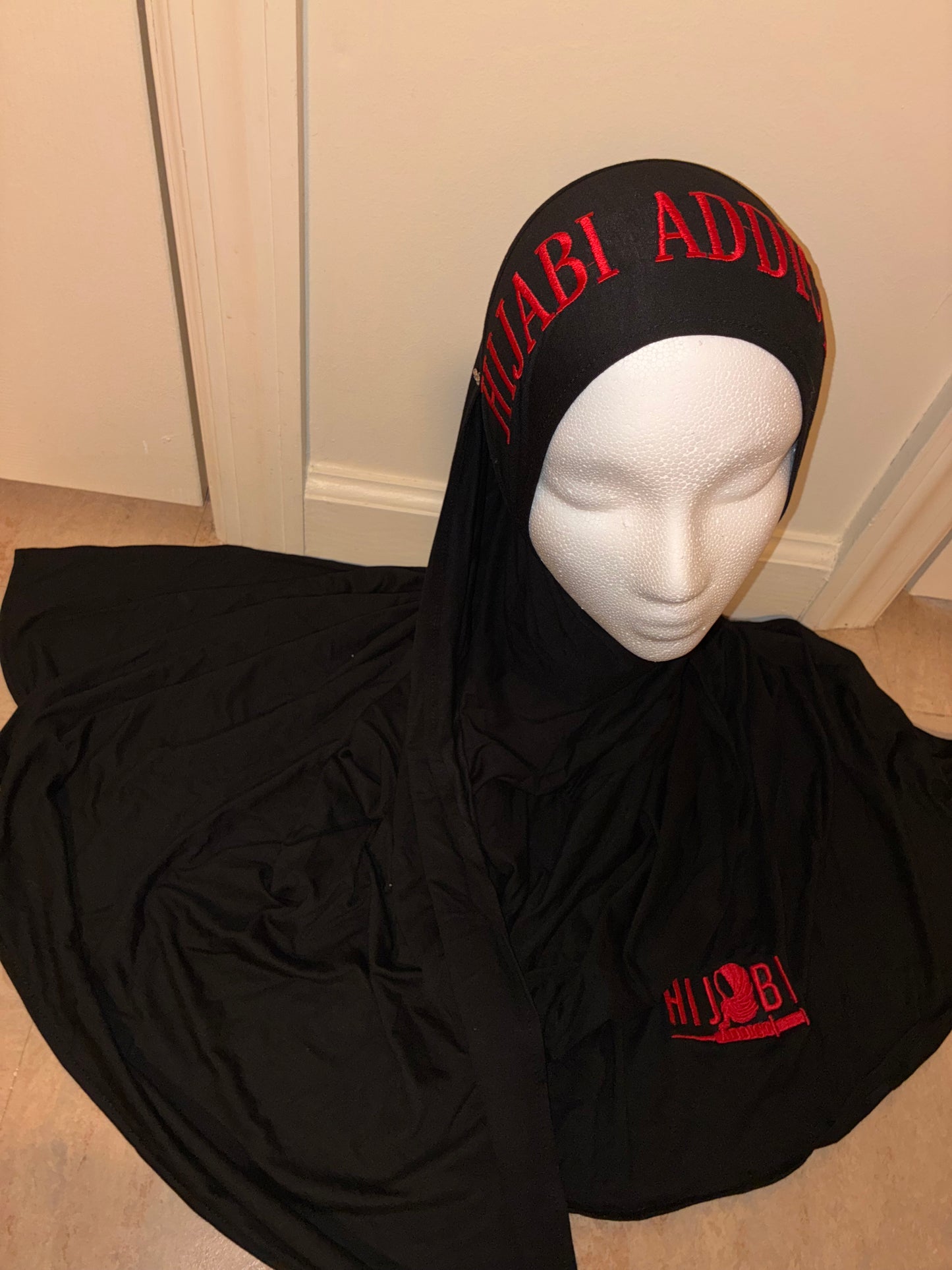 Premium Stitched Hijabs 🧕🏼