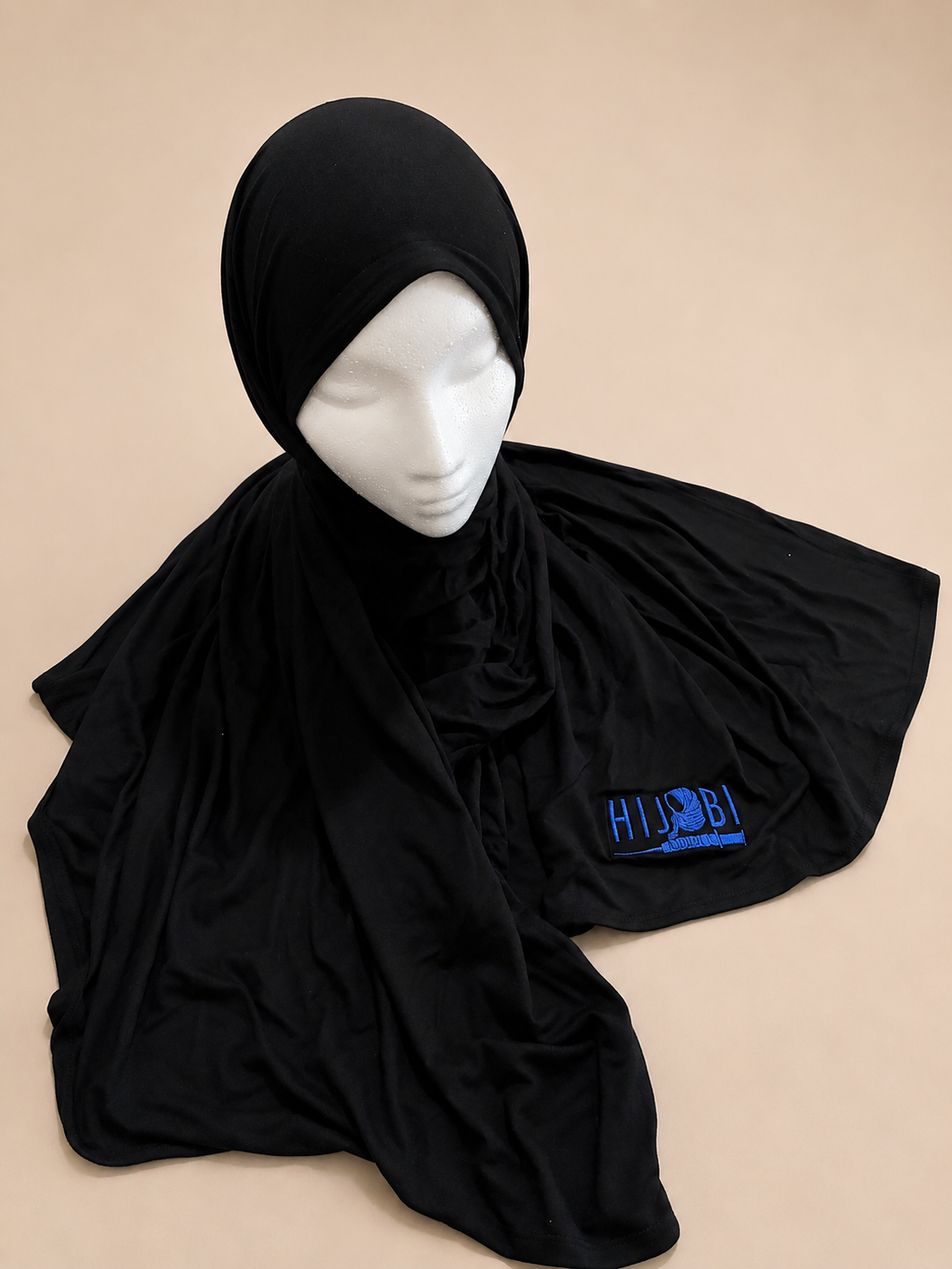 Premium Stitched Hijabs 🧕🏼